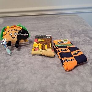 4 Pc Stockings stuffer bundle 1 Punchkins 2 Pairs Of Socks 1 Cute Pen